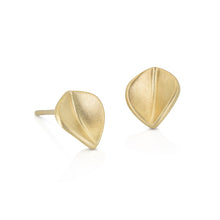 Load image into Gallery viewer, Nicola Bannerman - Leaf 2