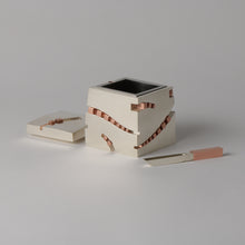 Load image into Gallery viewer, Wayne Guest - Caddy 7