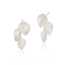 Load image into Gallery viewer, Nicola Bannerman - 3 leaf