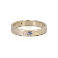 Load image into Gallery viewer, Robin Wells – Golden Fern fossil