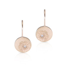 Load image into Gallery viewer, Katheryn Leopoldseder - Vintage flower - petite hook