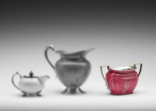 Load image into Gallery viewer, Jane Frances Reilly - Peonie pot