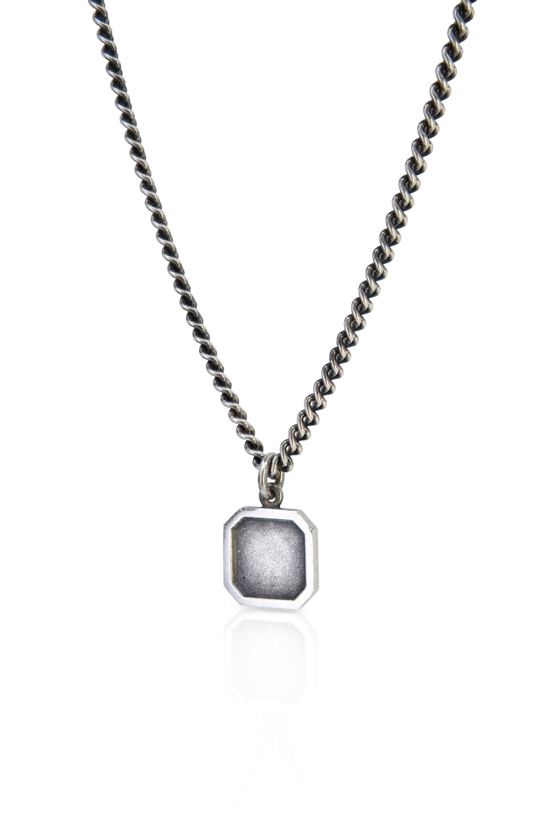 Callan Denis –Square recess pendant