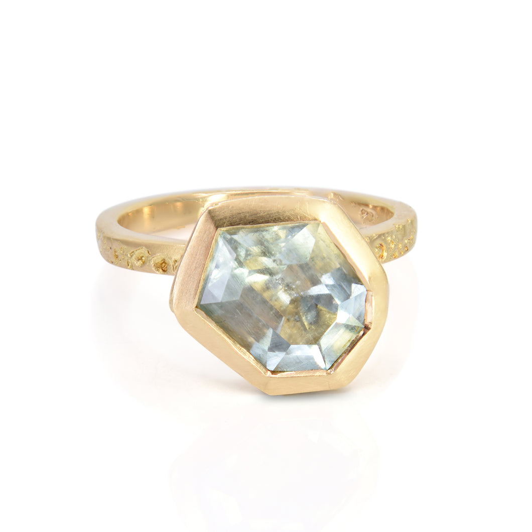 Georgie Brooks – Lagoon