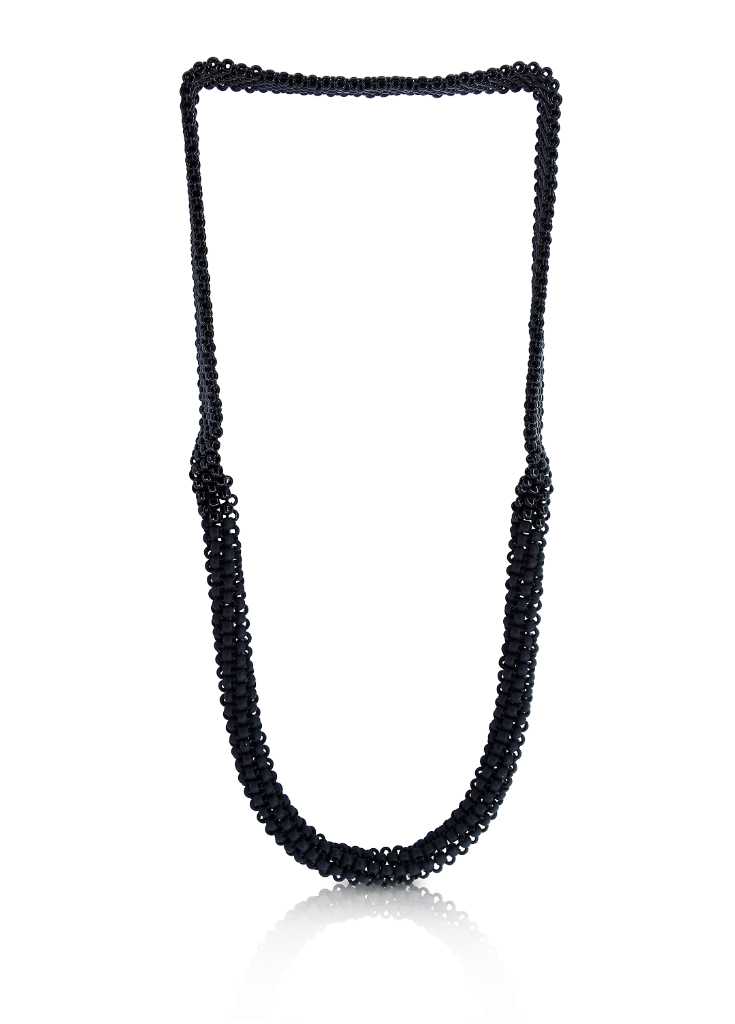 Paula Dunlop - Two-Way black neckpiece