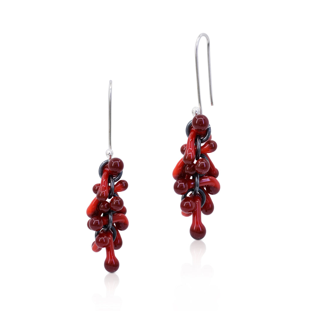 Kathryn Wardill - Loose glass link – opaque red